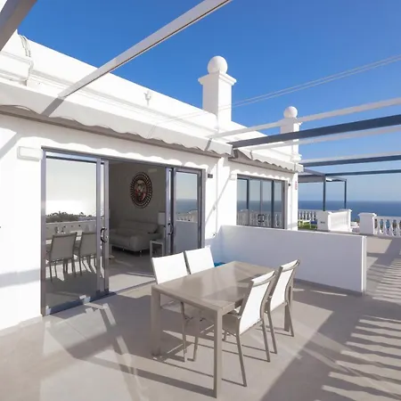Atlantico Plaza 6a - 2 Beds - 2 Baths Apartment *